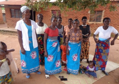 Malawi (36) – Zeepproductie aan huis –  Voor 1.000 euro gereserveerd door een Soroptimistclub. We zoeken nog naar sponsoren voor 1.640 euro